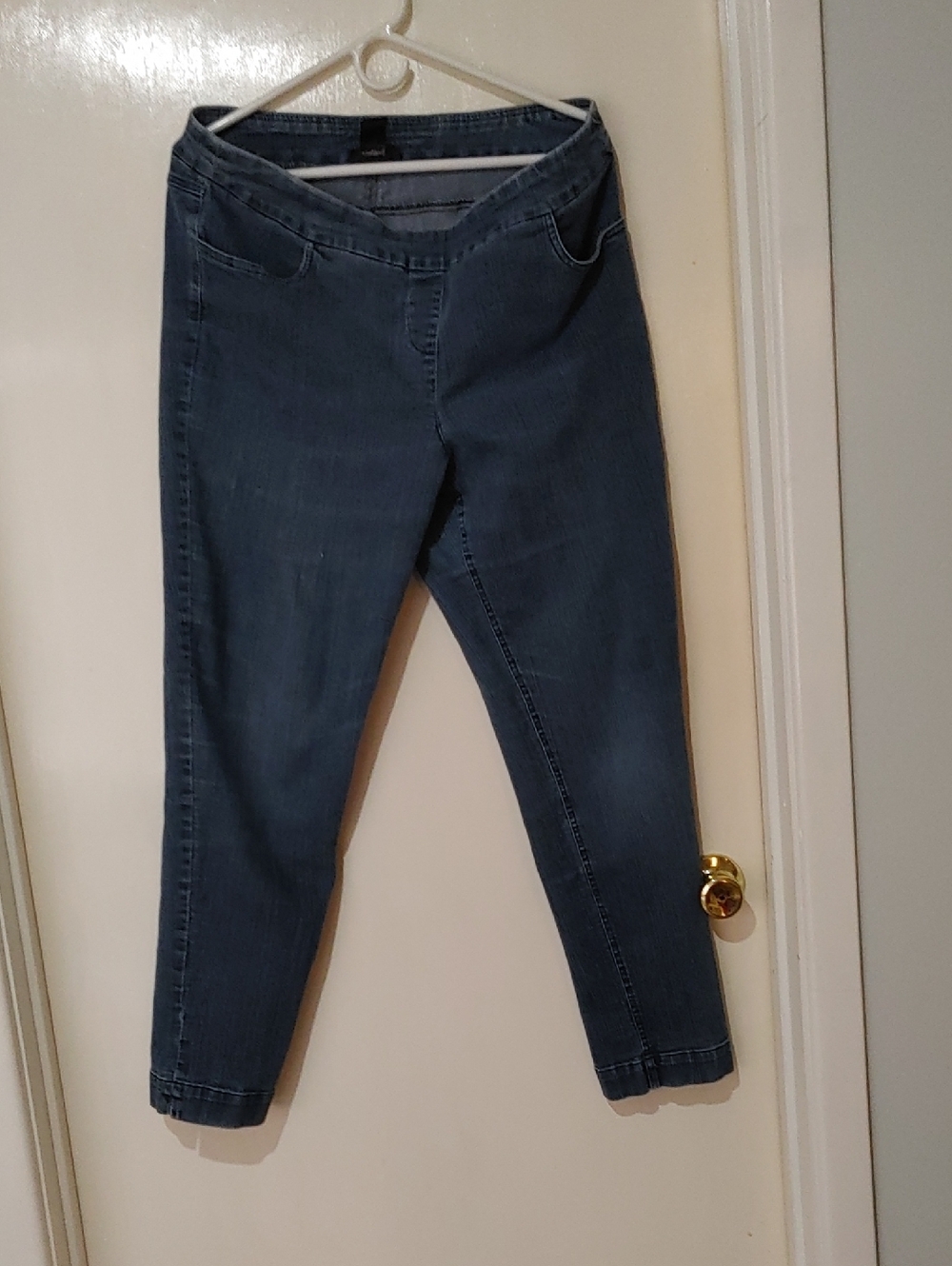 Women's Dark Wash Skinny Jeans